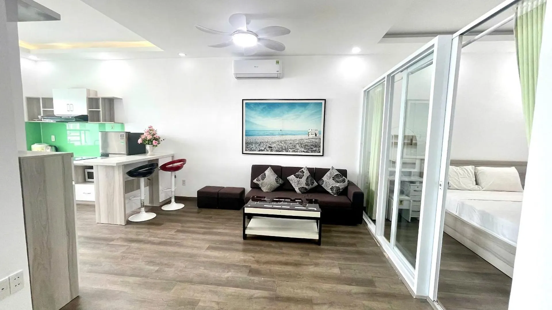Διαμέρισμα Duc'S Oceanus Residence Να Τρανγκ